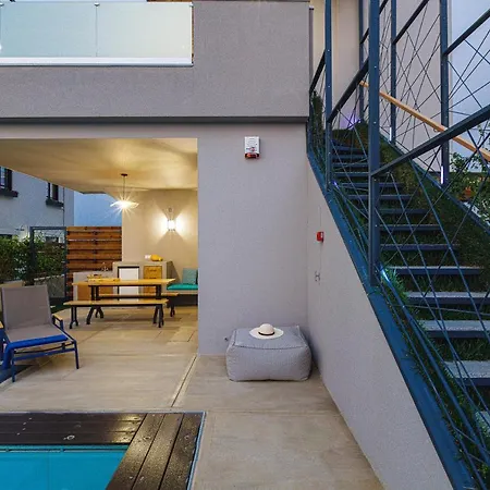 Iron - Nefeli & Oniros Villa